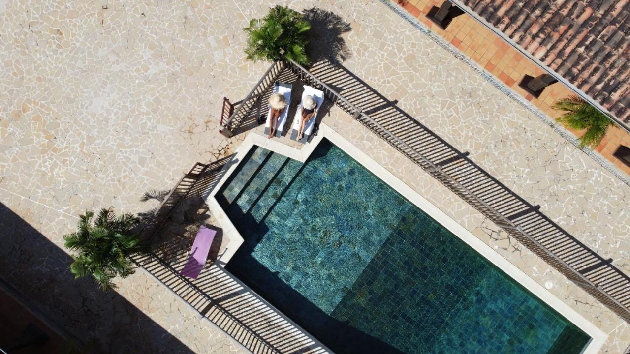 Domaine Du Chateau Les Trois-Ilets Exterior photo